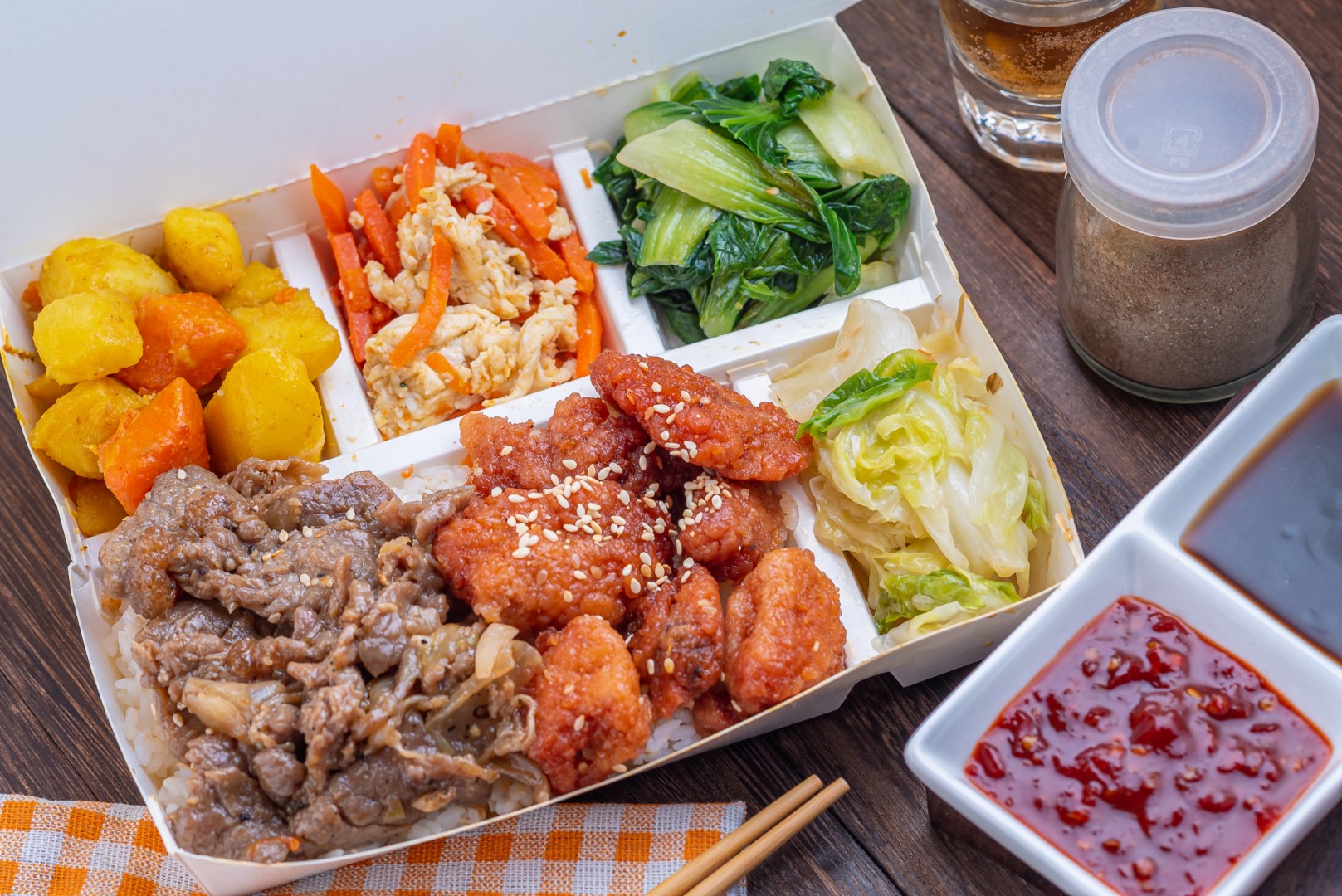 日式燒肉+糖醋雞丁